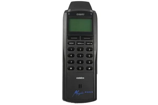 10 HP Pertama Kali di Dunia