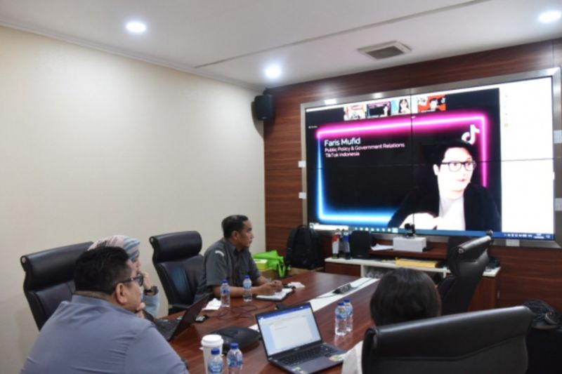 00 2022 Juli dengan TikTok 0 1